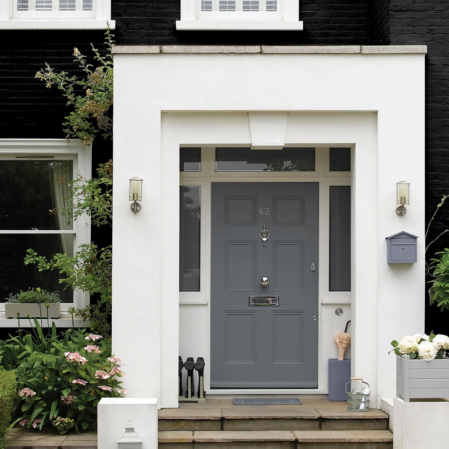 Sandtex® Ultra Smooth Masonry Paint Black - 2.5L Sandtex® Ultra Smooth Masonry Paint Black - 2.5L -Sandtex 12806289 2354871255736915