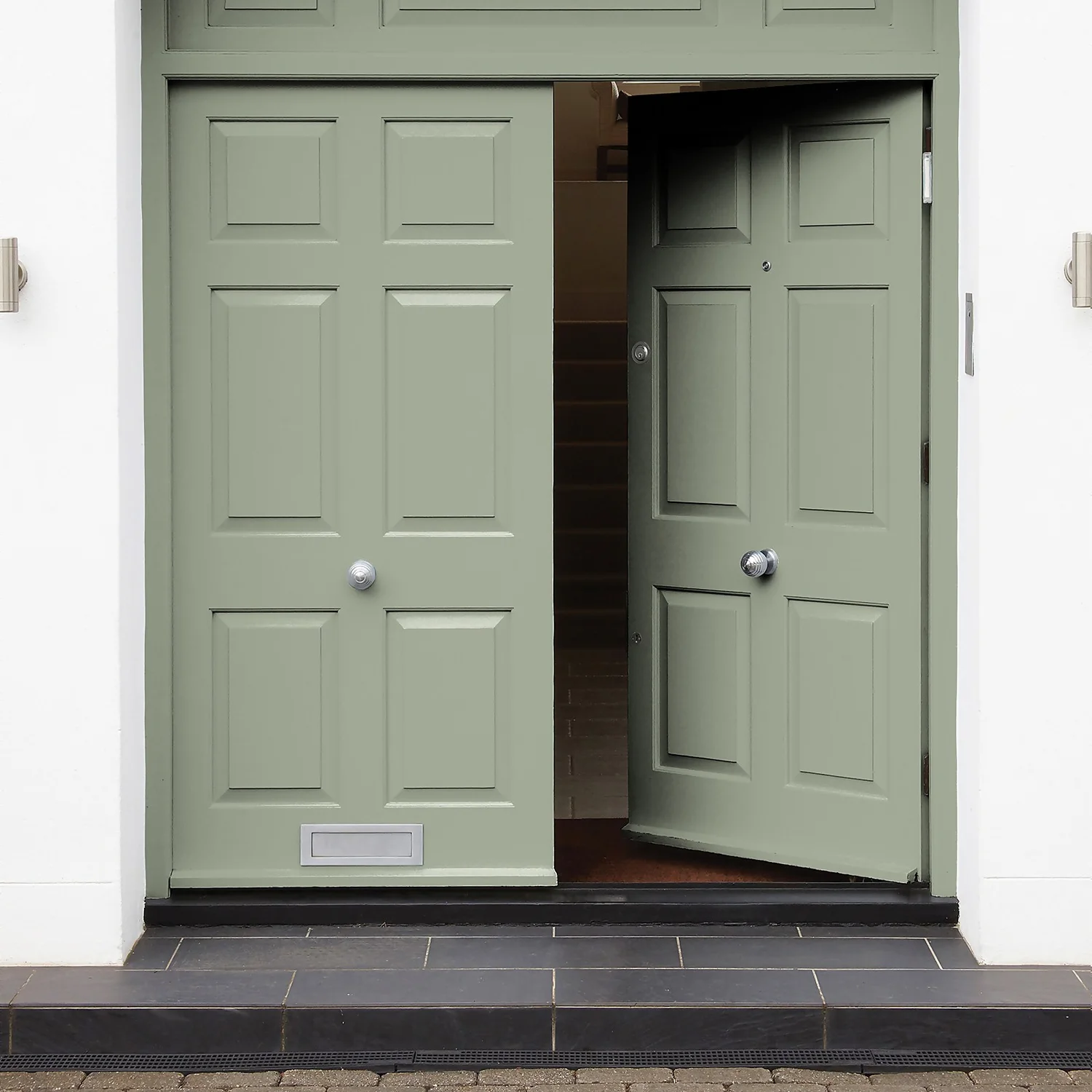 Sandtex® Exterior 10 Year Satin Paint Bay Tree - 2.5L Sandtex® Exterior 10 Year Satin Paint Bay Tree - 2.5L -Sandtex 12809798 8104871561033358