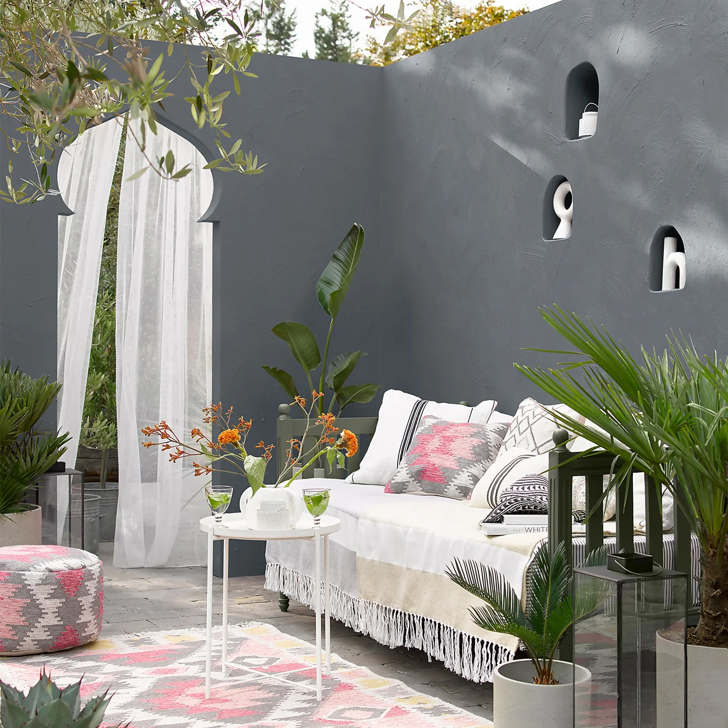 Sandtex® Ultra Smooth Masonry Paint Slate Grey - 10L Sandtex® Ultra Smooth Masonry Paint Slate Grey - 10L -Sandtex 12886985 1824855755671085