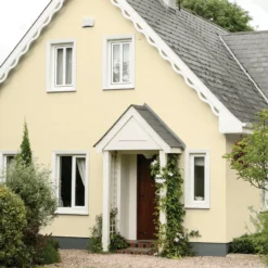 Sandtex Ultra Smooth Cornish Cream Masonry Paint, 5L -Sandtex sandtex ultra smooth cornish cream masonry paint 5l5010131461170 01i bq